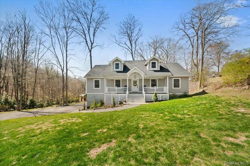 3 Ethan Dr, Garrison, NY, 10524-1141 | Card Image