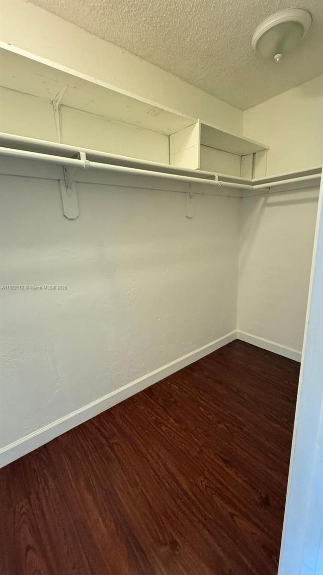 APT-412 - 3860 Ne 170 Th St, Condo with 2 bedrooms, 2 bathrooms and null parking in North Miami Beach FL | Image 16