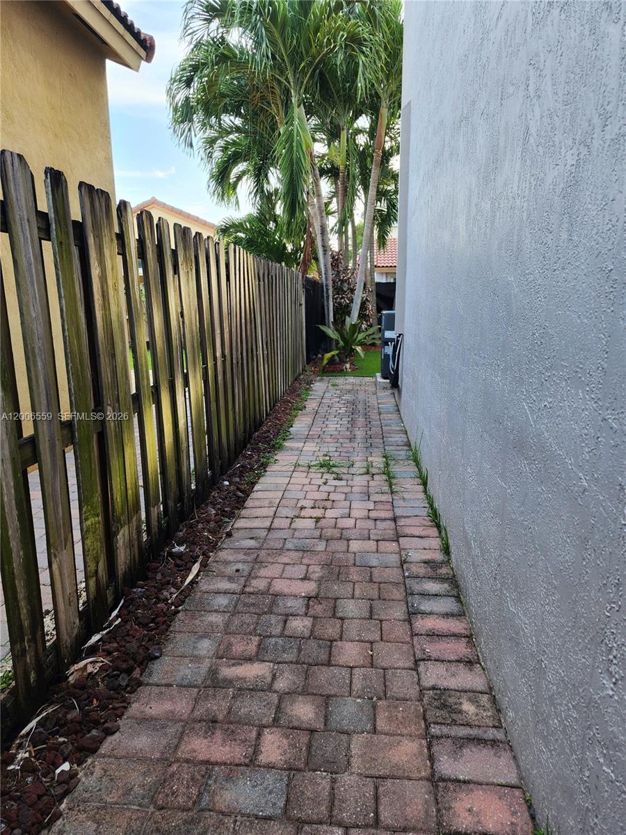 Residential Lease in Homestead 2
