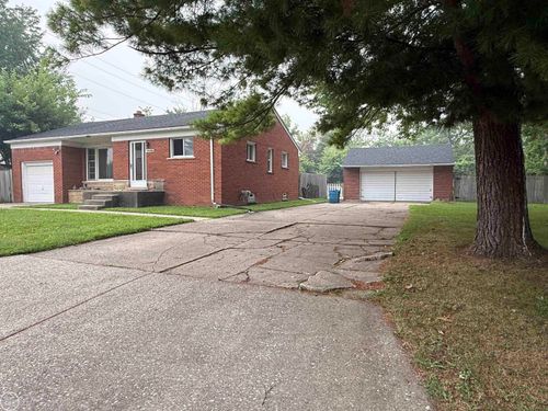 13490 Brainwood Street, Warren, MI, 48089 | Card Image