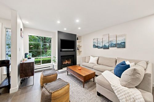 3062 Willow St, Vancouver, BC, V5Z3P3 | Card Image