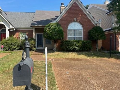 7875 Brady Creek Cv, Cordova, TN, 38016-8835 | Card Image