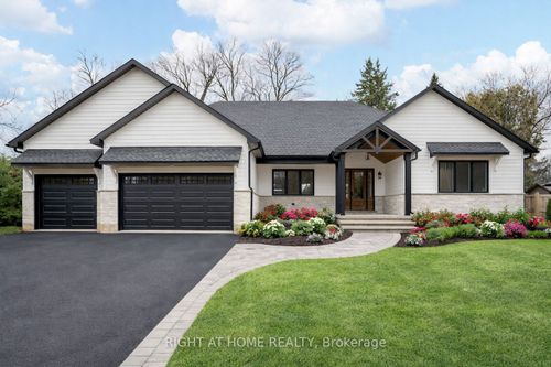 9 Maple Grove Rd, Caledon Village, ON, L7K0Z2 | Card Image