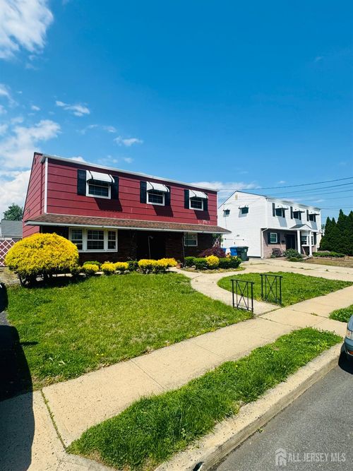 19 Spruce St, Port Reading, NJ, 07064-1308 | Card Image