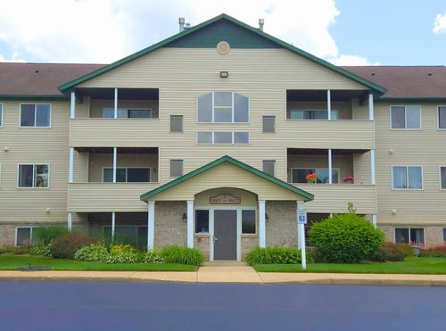 162-8621 Jasonville Ct, Caledonia, MI, 49316-7808 | Card Image