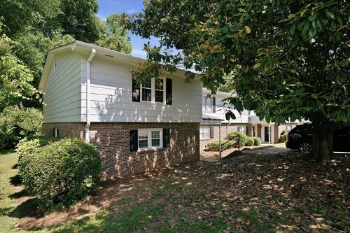 25 Summercreek Dr, Spartanburg, SC, 29307-3504 | Card Image