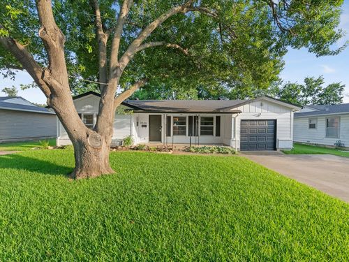 5320 Palmer Dr, Haltom City, TX, 76117-2558 | Card Image