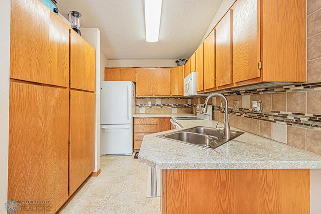 2528 25th Ave S Unit A Fargo, ND-10.jpg | Image 9