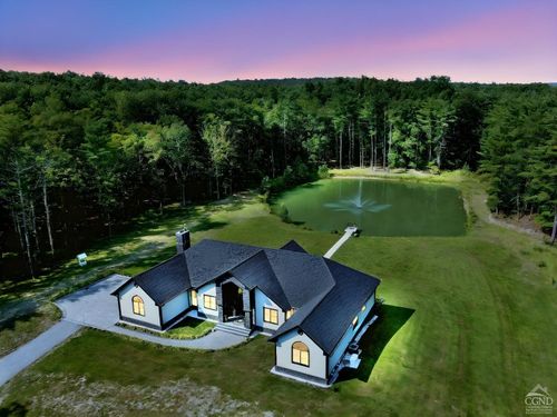 174 Webber Rd, Earlton, NY, 12058-3104 | Card Image