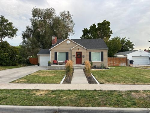 4662 S Rainbow Dr, Salt Lake City, UT, 84107-3810 | Card Image