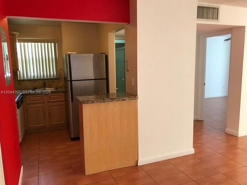 101-110 Fontainebleau Blvd, Miami, FL, 33172 | Card Image