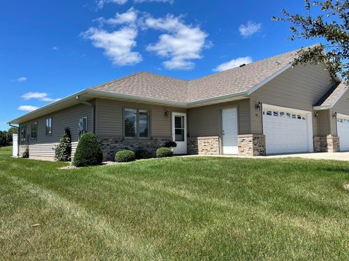 111 Brittany Way Se, Grand Meadow, MN, 55936-1443 | Card Image