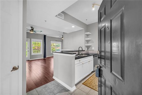 unit-1213-1250 Parkwood Cir Se, Atlanta, GA, 30339-2146 | Card Image