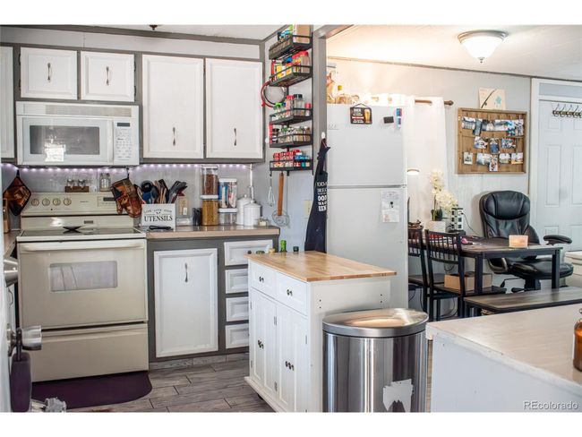 25500 Us Highway 50, House other with 3 bedrooms, 1 bathrooms and null parking in Cotopaxi CO | Image 10