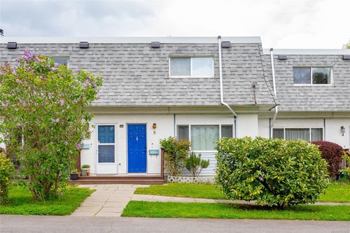 5-1040 Kenneth St, Victoria, BC, V8X3J5 | Card Image