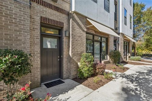 apt-305-2030 Main St Nw, Atlanta, GA, 30318-1877 | Card Image