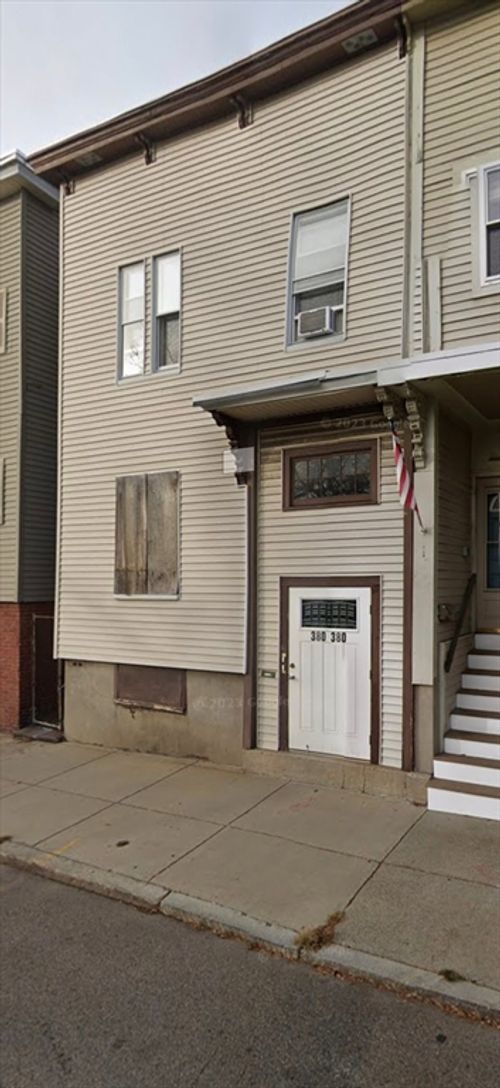 380 E 8th St, Boston, MA, 02127-2957 | Card Image
