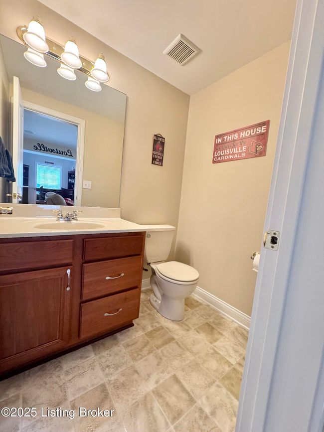half bath basement | Image 37