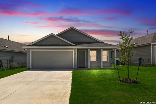 120 Vista Vw, Floresville, TX, 78114 | Card Image