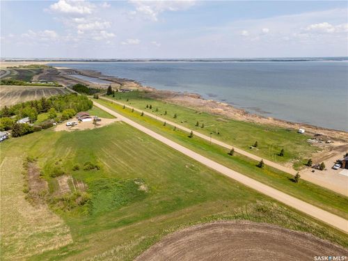 780 Lakeshore Drive, Meota, SK, S0M1X0 | Card Image