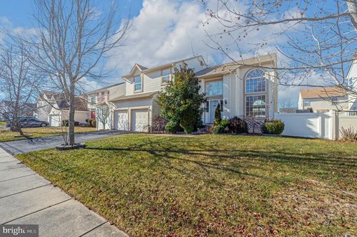 5065 Ridge Ave, Egg Harbor Township, NJ, 08234-5846 | Card Image
