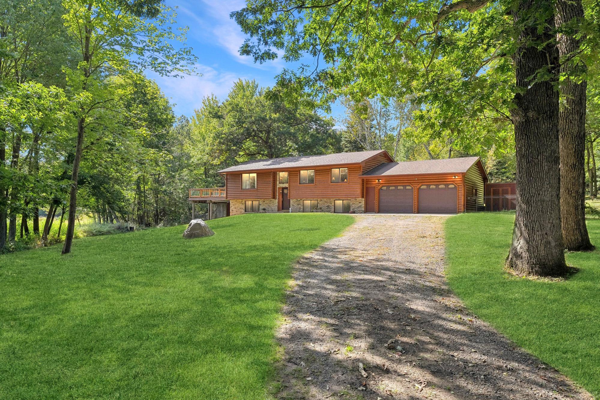 323rd Ave, Cambridge, MN 55008