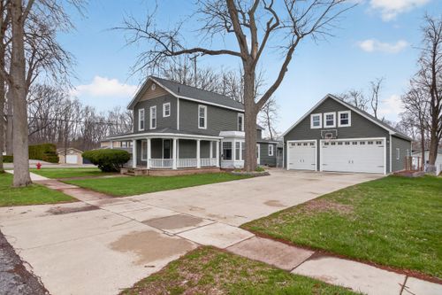 228 Chicago Street, Brooklyn, MI, 49230 | Card Image