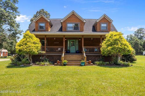 3766 Brittwood Dr, Grimesland, NC, 27837-8897 | Card Image