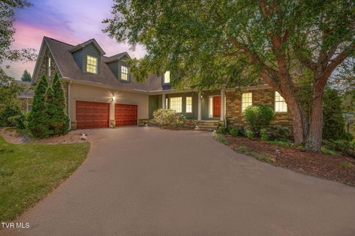 3 Straw Flower Pl, Johnson City, TN, 37604-8614 | Card Image