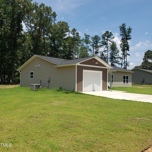 166 Marathon Lane, Fayetteville, NC, 28304 | Card Image