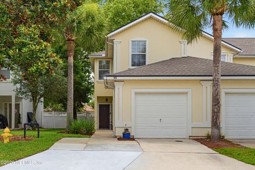 325 Southern Branch Ln, St Johns, FL, 32259-5290 | Card Image