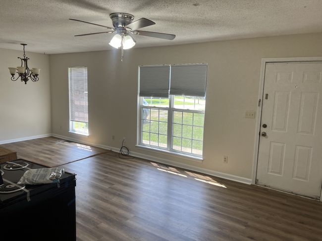 801 Carbondale Dr, House other with 3 bedrooms, 2 bathrooms and null parking in Oak Grove KY | Image 6