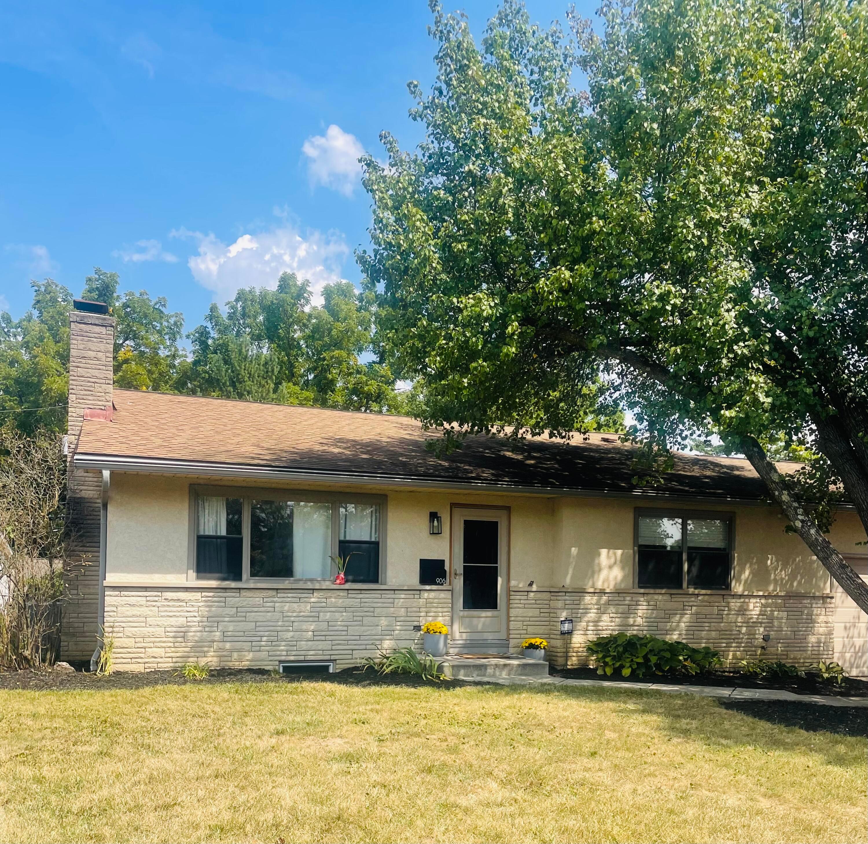 Farnham Rd, Columbus, OH 43220