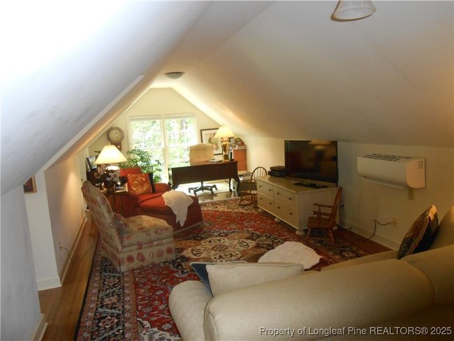 bonus Room (2nd floor) | Image 42