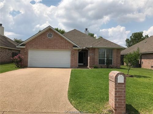 117 Meir Ln, College Station, TX, 77845-3974 | Card Image