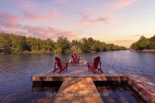 1159 Cridiford Rd, Bracebridge, ON, P1L1X3 | Card Image
