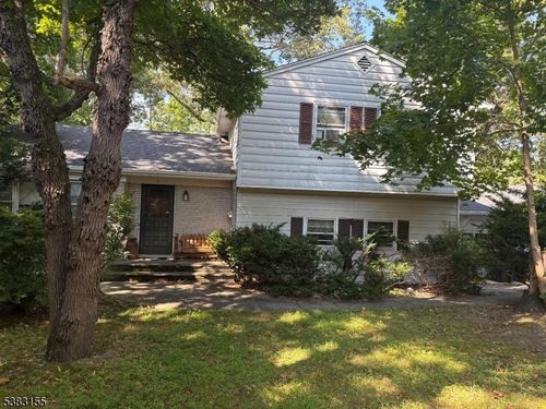 3 Garden Ter, Milltown, NJ, 08850-2112 | Card Image