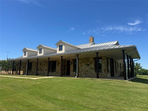 11918 Riek Rd, Krum, TX, 76249-4071 | Card Image