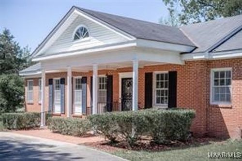 629 Barrett Rd, Selma, AL, 36701-6802 | Card Image