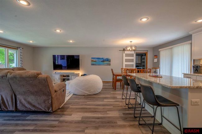 1419 Southridge Rd, House other with 3 bedrooms, 3 bathrooms and null parking in New Ulm MN | Image 7