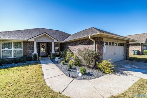 4614 Carrington Blvd Se, Owens Cross Roads, AL, 35763-9453 | Card Image