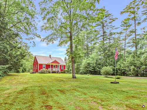 18 Skeetfield Rd, Oxford, ME, 04270-3500 | Card Image