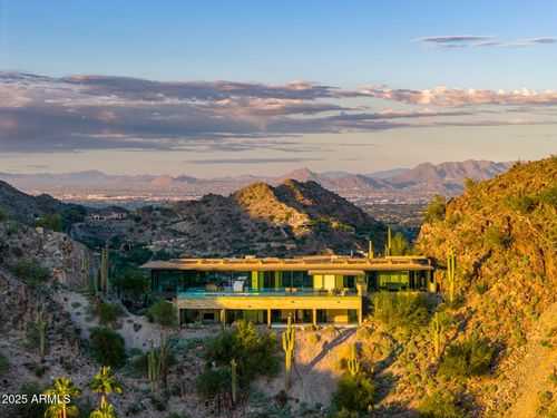 4301 E Upper Ridge Way, Paradise Valley, AZ, 85253-3284 | Card Image
