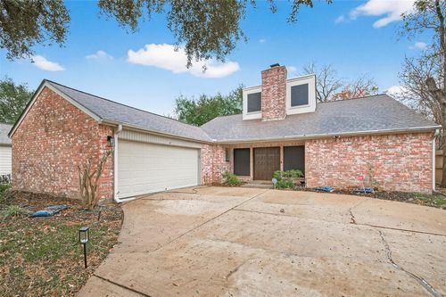 12131 Ella Lee Ln, Houston, TX, 77077-6032 | Card Image