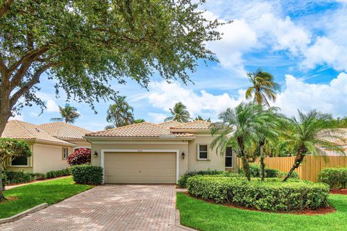 2432 Nw 67th St, Boca Raton, FL, 33496-3640 | Card Image