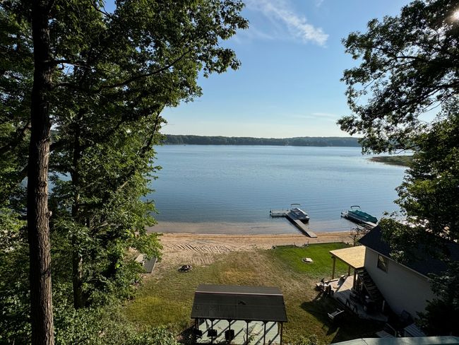7075 N Poplar Rd, House other with 4 bedrooms, 2 bathrooms and null parking in Free Soil MI | Image 4