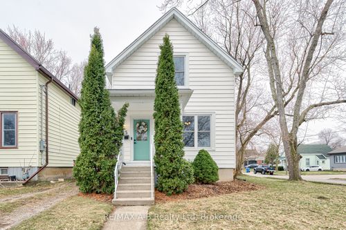 25 Ash St, Stratford, ON, N5A1M5 | Card Image