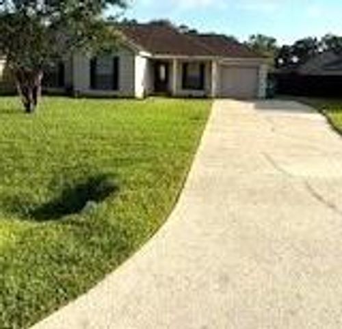 44034 Washley Trace Cir, Robert, LA, 70455-2914 | Card Image
