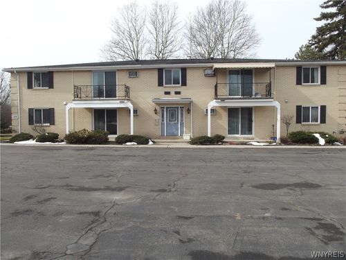 apt-31-1178 Indian Church Rd, West Seneca, NY, 14224-1340 | Card Image