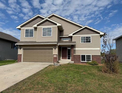 233 Dongola Ln, Shakopee, MN, 55379-4706 | Card Image